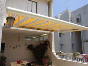 סוכך למרפסת חשמלי קסטה מלאה